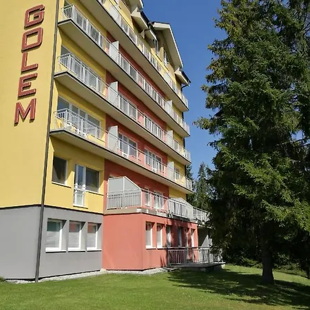 3 Izbovy Krasny David A7 V Tatranskej Strbe Appartement *